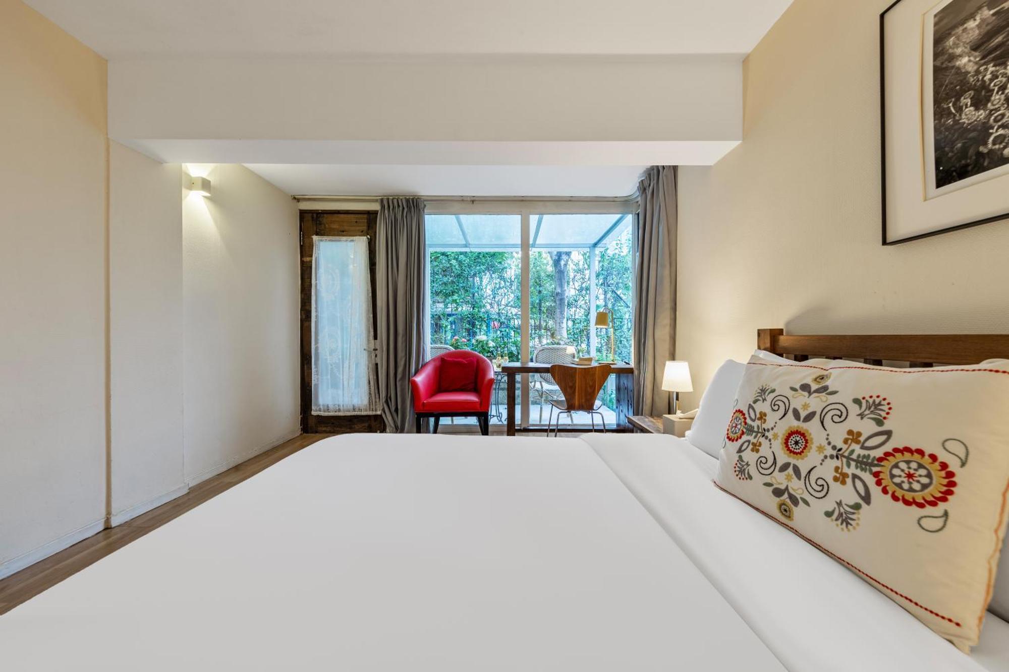 Shenzhen No'6 Garden Villa --French Window With Garden View,Close To Sea World &Shekou Ferry Port &K11 Ecoast &Subway Nearby ,Offer Western Food And Coffee &English Speaking With Tour Services Kültér fotó